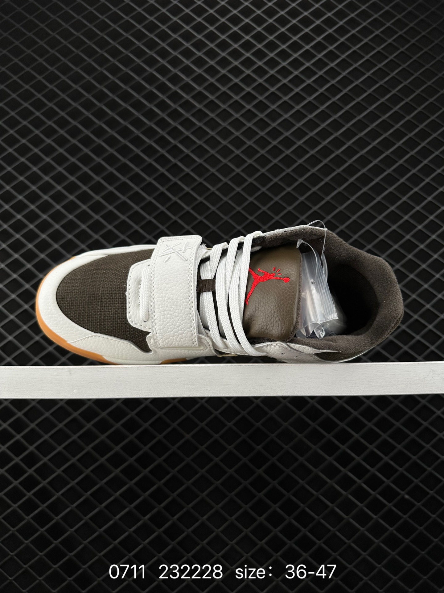 Travis Scott x Jordan Cut The Check AJ1